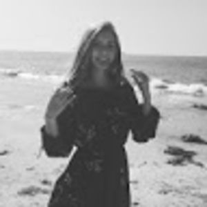 Meet your Posher, Ava